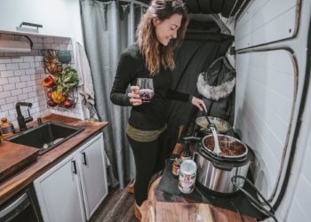 7 Useful Kitchen Hacks for an easier Van life
