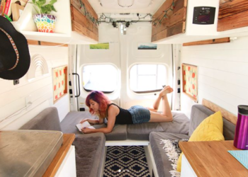 Van-Life-or-Suburbs-Vanlife-Daily