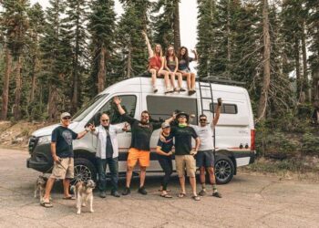 Vanlife-communities-and-the-vanlife-culture-vanlifedaily
